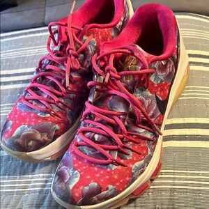 KD Aunt Pearl Low Top Mens Sneakers Size 9.5